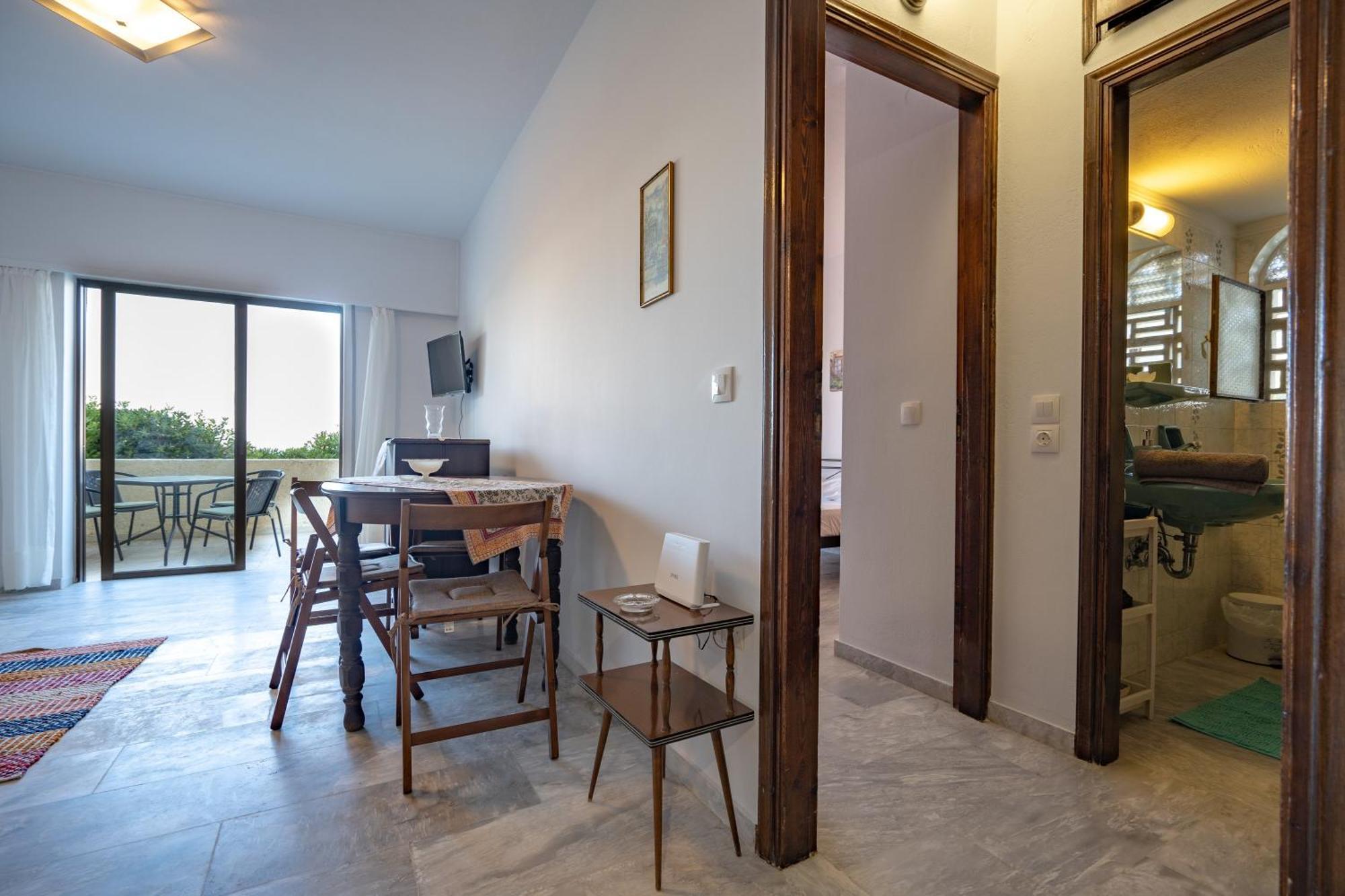 Rafina 1 Bedroom 4 Persons Apartment By Mps Bagian luar foto